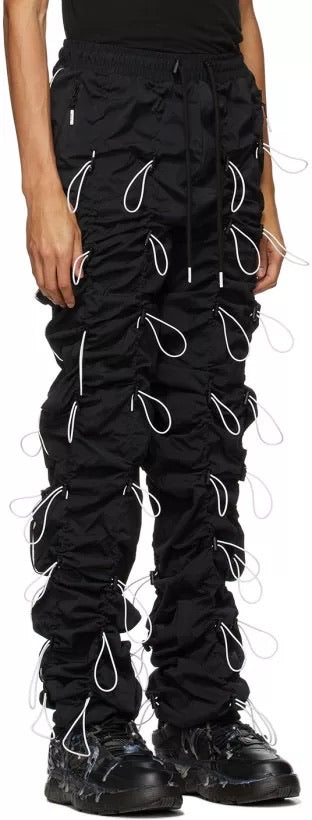 “NO STRINGS ATTACHED JOGGERS”